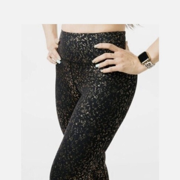 ZYIA Active Black Rose Gold Flake Light n Tight Hi-Rise Legging Size 12 - Picture 12 of 12
